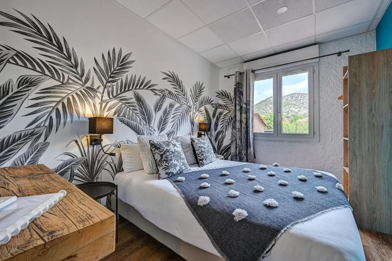 Le Provence Hotel Gemenos 3*,  France