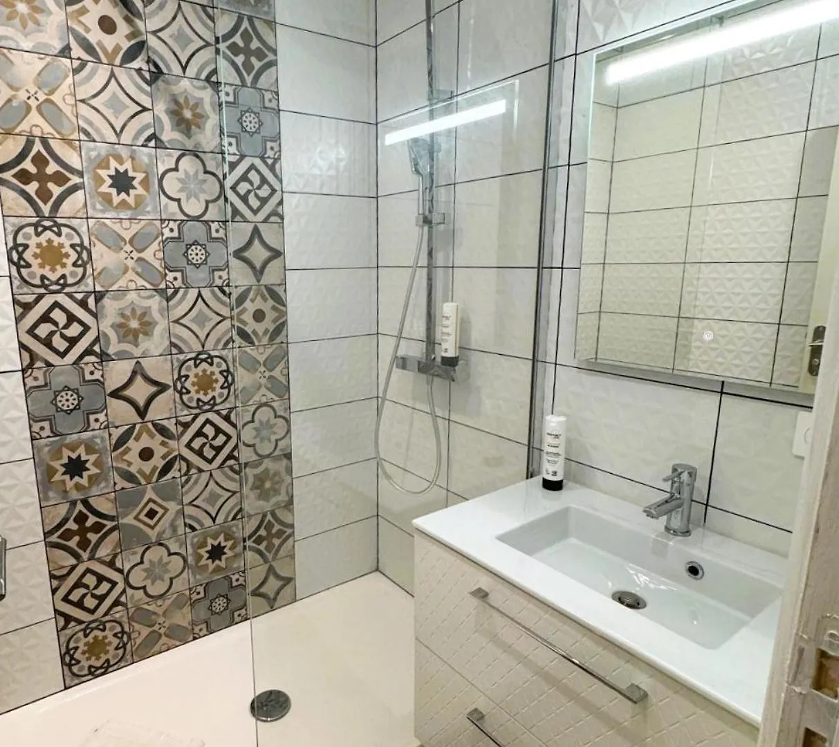 Le Provence Hotel Gemenos 3*,